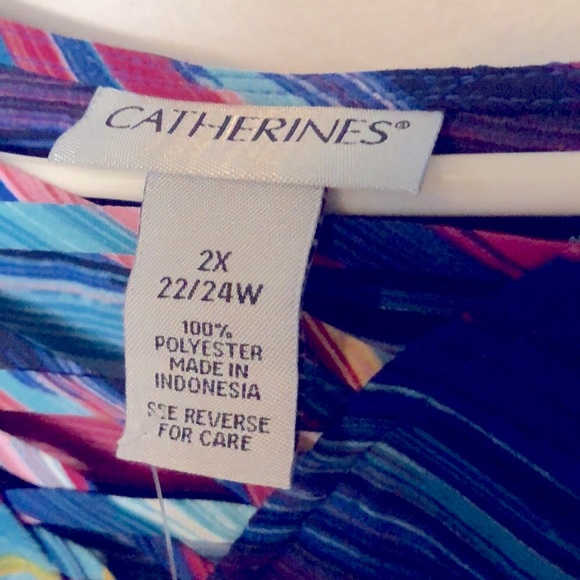 Catherine’s 2x striped top NWT and with bell sleeves. - Picture 5 of 5